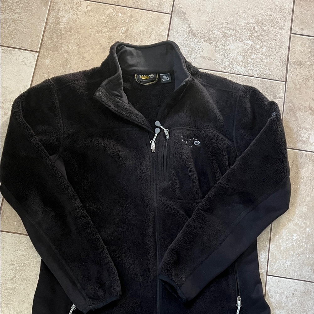 Women’s mountain hardware jacket